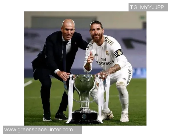 巴萨主场大胜皇马,梅西破门领衔,齐达内怒斥全队表现堪忧 巴萨主场大胜皇马,梅西破门领衔,齐达内怒斥全队表现堪忧