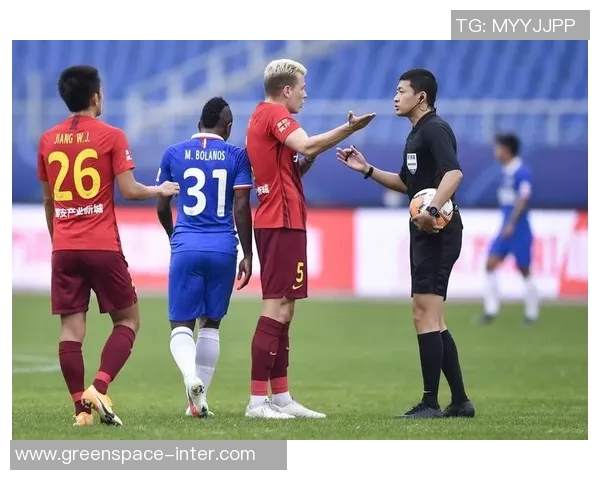 2018年申花对阵华夏精彩重播回顾及赛季亮点分析