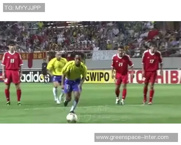 2018年世界杯巴西队与德国队的经典对决回顾与分析 2018年世界杯巴西队与德国队的经典对决回顾与分析