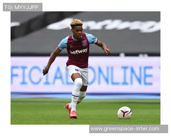 艾森与门兴激战正酣谁能在这场对决中笑到最后 艾森与门兴激战正酣谁能在这场对决中笑到最后