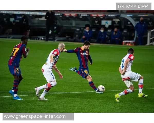 西甲重磅！巴萨巴拉尔将休战3个月门将争夺再度悬念