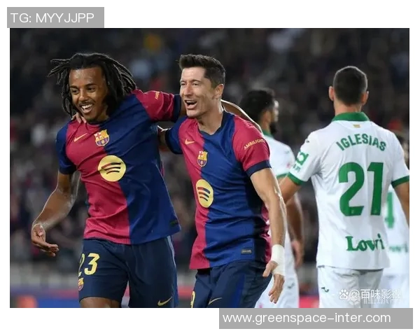 佩德里1传1射，巴萨客战马竞2-1胜，使巴萨重获西甲榜首位置