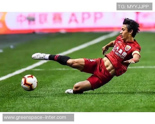 苏州奥体迎战上港激战在即球迷期待精彩对决与激情时刻 苏州奥体迎战上港激战在即球迷期待精彩对决与激情时刻