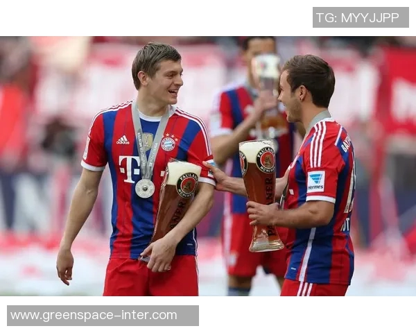 2013年拜仁慕尼黑对阵不莱梅的精彩对决回顾与分析 2013年拜仁慕尼黑对阵不莱梅的精彩对决回顾与分析